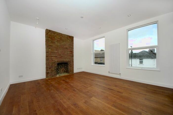 1 Bedroom Flat To Rent In Churchfield Road, London, W3