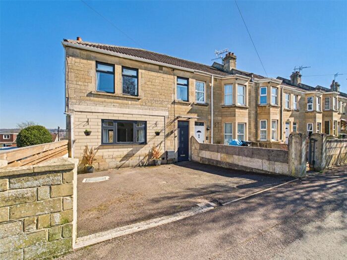3 Bedroom End Of Terrace House For Sale In Southdown Road, Bath, BA2