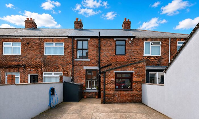 3 Bedroom Terraced House For Sale In Finings Street, Langley Park, DH7