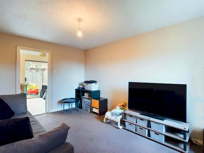 2 Bedroom Terraced House To Rent In Bampton Croft, Emersons Green, Bristol BS16