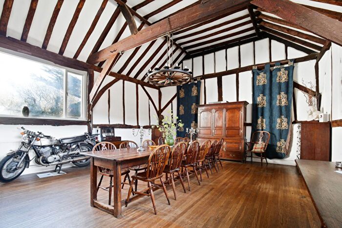 6 Bedroom Barn Conversion For Sale In Large Barn Conversation And Separate Cottage, Puttenham, Guildford, GU3