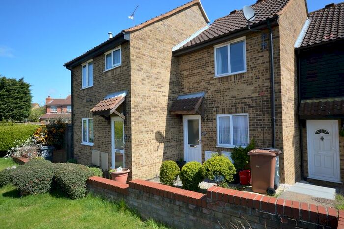 2 Bedroom Terraced House To Rent In Parishes Mead, Stevenage, SG2