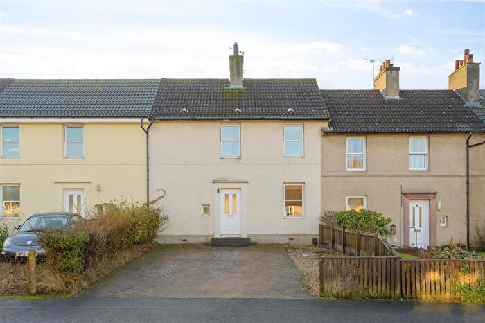 3 Bedroom Terraced House For Sale In Newton Crescent, Rosyth, KY11