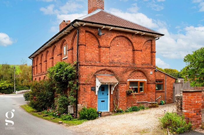 3 Bedroom Semi-Detached House For Sale In Lumber Lane, Lugwardine, Hereford, HR1