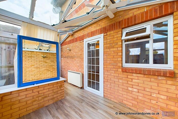 1 Bedroom Semi-Detached House To Rent In Mawbey Road, Ottershaw, Chertsey, KT16