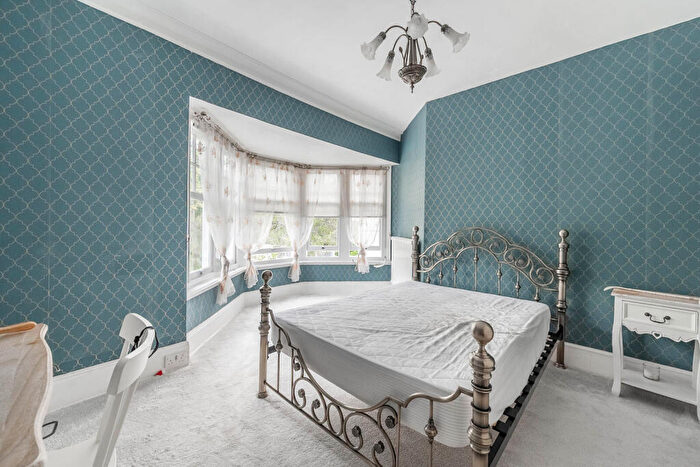 5 Bedroom Detached House To Rent In Oakleigh Avenue, Oakleigh Park, London, N20