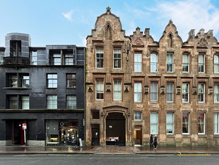 Property For Sale In Ingram Street, Merchant City, Glasgow City, G1