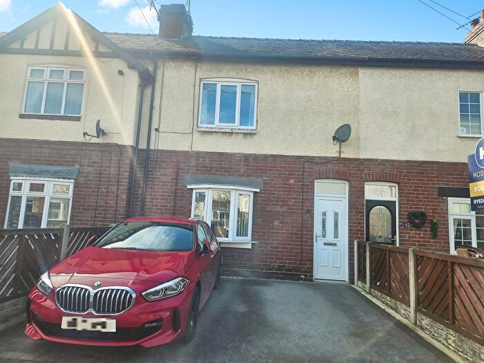 3 Bedroom Terraced House For Sale In Croft Avenue, Altofts, Normanton, WF6