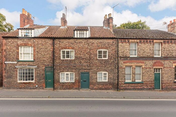 3 Bedroom Town House For Sale In Old Maltongate, Malton, YO17