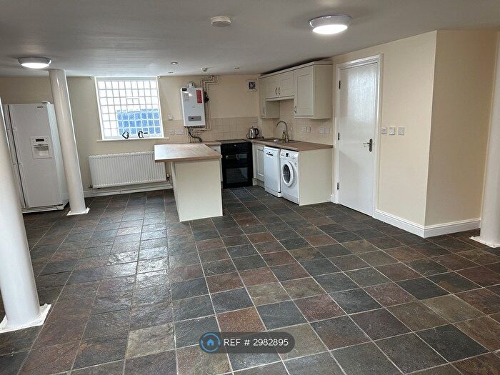 2 Bedroom Flat To Rent In Meadow Place, Shrewsbury, SY1