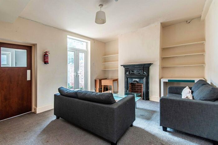 5 Bedroom Terraced House To Rent In Hope Drive, The Park, Nottingham, NG7