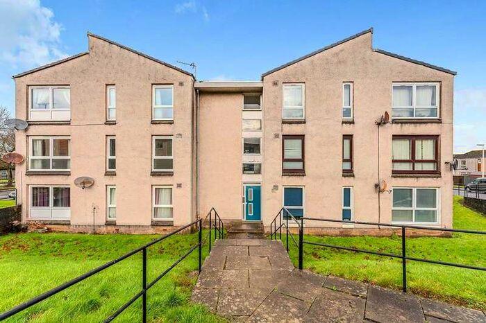 3 Bedroom Apartment To Rent In Ramsey Place, Rosyth, Dunfermline, Fife, KY11