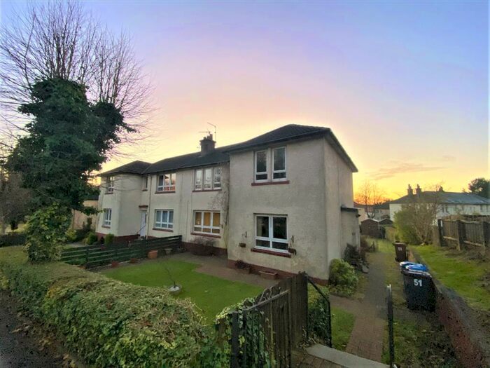 2 Bedroom Flat To Rent In Mountblow Road, Glasgow, G81