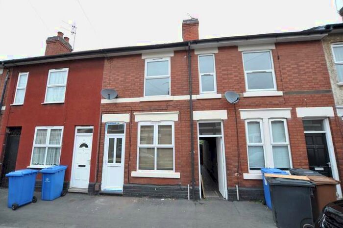 2 Bedroom House To Rent In Francis Street, Derby, DE21