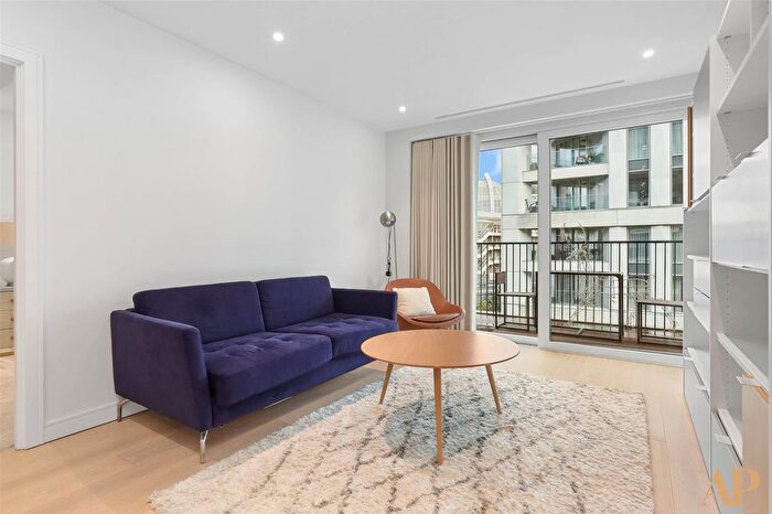 2 Bedroom Flat To Rent In Fairview House, Lockgate Road, London, SW6