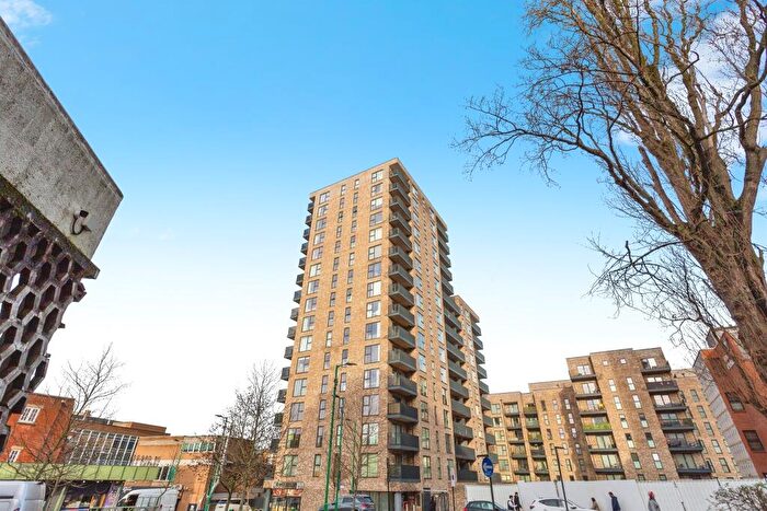 2 Bedroom Flat For Sale In St. Johns Road, Harrow, HA1