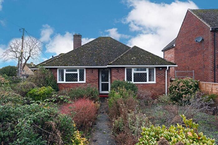 3 Bedroom Detached Bungalow For Sale In Cumnor Road, OX2