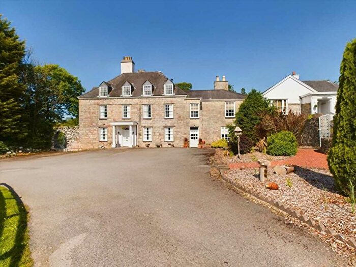 15 Bedroom Detached House For Sale In Bryntirion; Bryntirion Bach & The Coach House, Parc Y Faenol, Felinheli, LL56