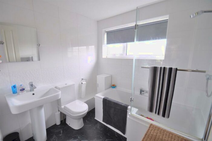 3 Bedroom House To Rent In Cumber Drive, Wilmslow, SK9