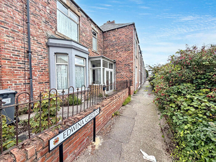 3 Bedroom End Of Terrace House For Sale In Edwina Gardens, North Shields, Tyne And Wear, NE29