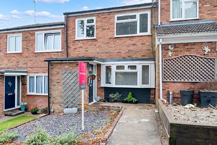 3 Bedroom Terraced House For Sale In Kingston Vale, Royston, SG8