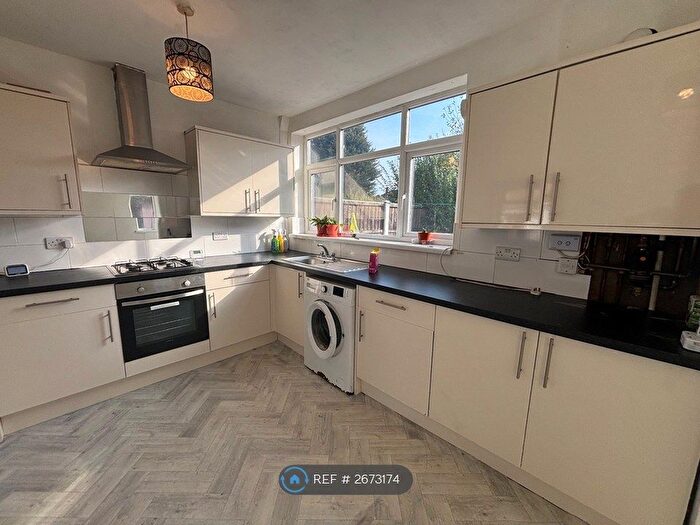 2 Bedroom Semi Detached House To Rent In Doncaster, Doncaster, DN5