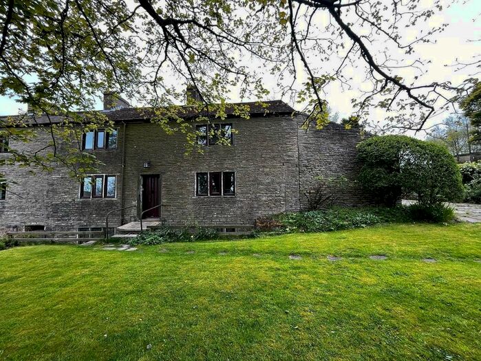 3 Bedroom Detached House For Sale In Back Rowarth, Glossop, SK13