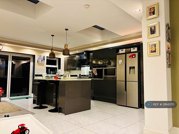 4 Bedroom Terraced House To Rent In Malvern Drive, Ilford, IG3