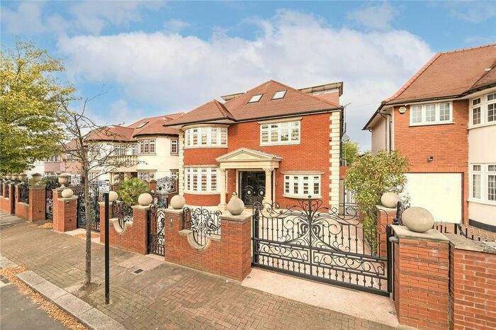5 Bedroom Detached House To Rent In Dobree Avenue, London, NW10