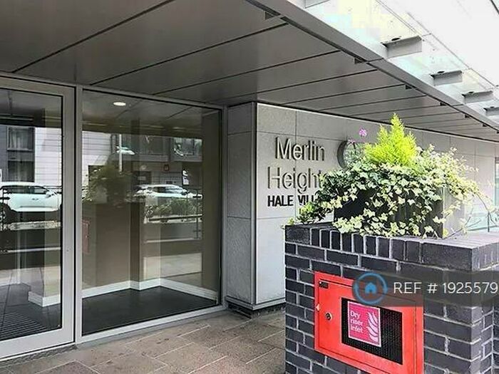 2 Bedroom Flat To Rent In Merlin Heights, London, N17