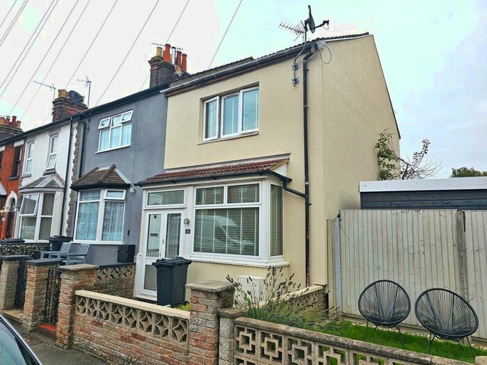 3 Bedroom End Of Terrace House To Rent In Manor Road, Dovercourt, Harwich, CO12