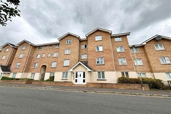 2 Bedroom Flat To Rent In Cassin Drive, Cheltenham, GL51