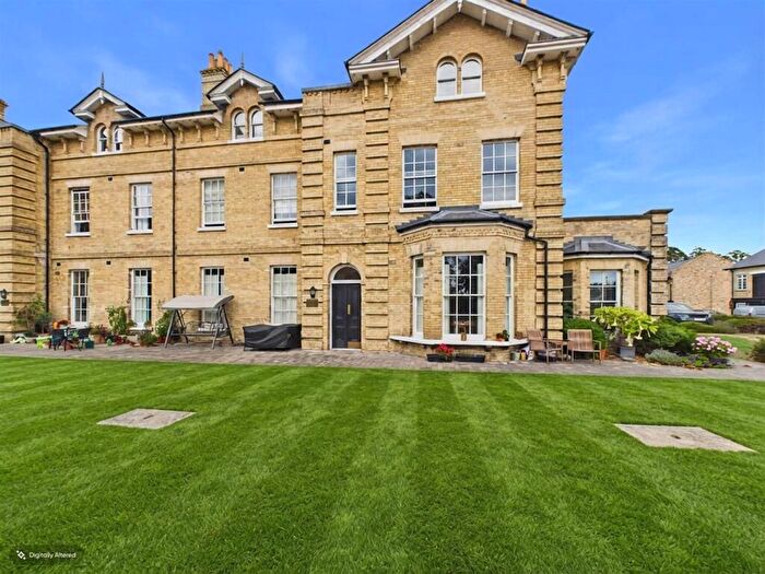 1 Bedroom Apartment For Sale In Emperor Road, Colchester, CO2