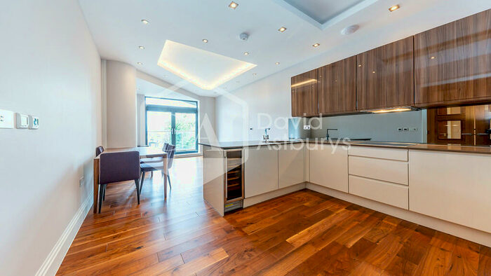 2 Bedroom Apartment To Rent In Muswell Hill, London, N10