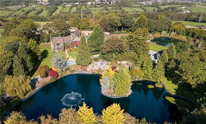 4 Bedroom Detached House For Sale In Keeper Lane, Tong, West Yorkshire, BD4