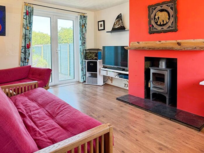 3 Bedroom Semi Detached House For Sale In Kenmare Road, Bristol, BS4