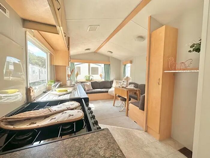 2 Bedroom Park Home For Sale In Corton, NR32
