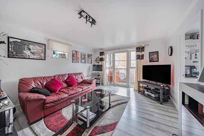 1 Bedroom Flat For Sale In Enterprise House, Aldershot, Hampshire, GU11