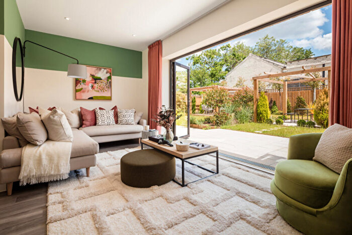 4 Bedroom Apartment For Sale In Malachite Court, Granville Road, London, NW2