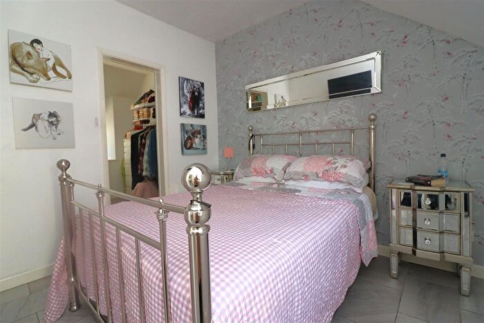 2 Bedroom Semi-Detached House For Sale In Lynton, EX35