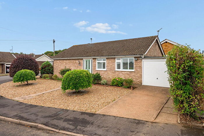 3 Bedroom Detached Bungalow For Sale In Highfields Rise, Metheringham, Lincoln, LN4