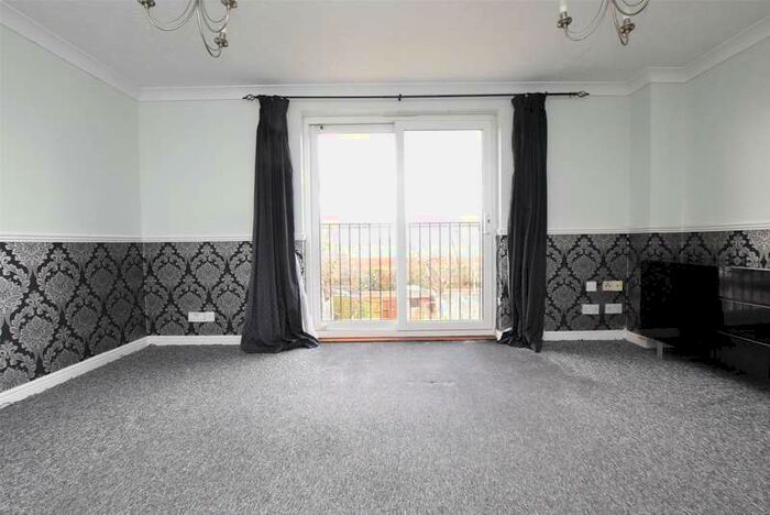 3 Bedroom Terraced House To Rent In Pearcy Close, Harold Hill, Romford, RM3