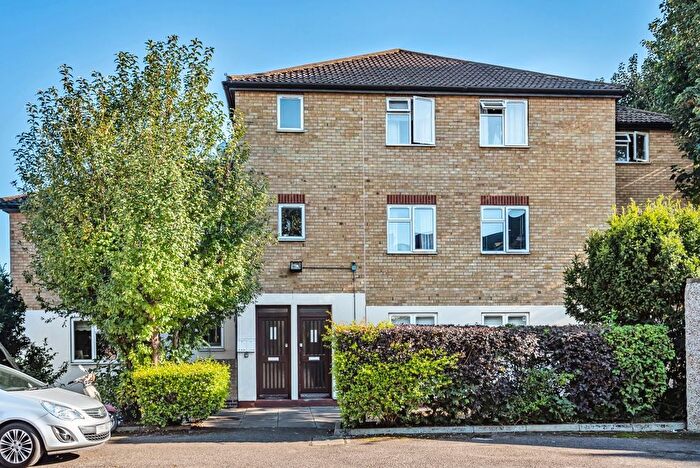 1 Bedroom Flat To Rent In Bramley Court, Knowles Hill Crescent, SE13