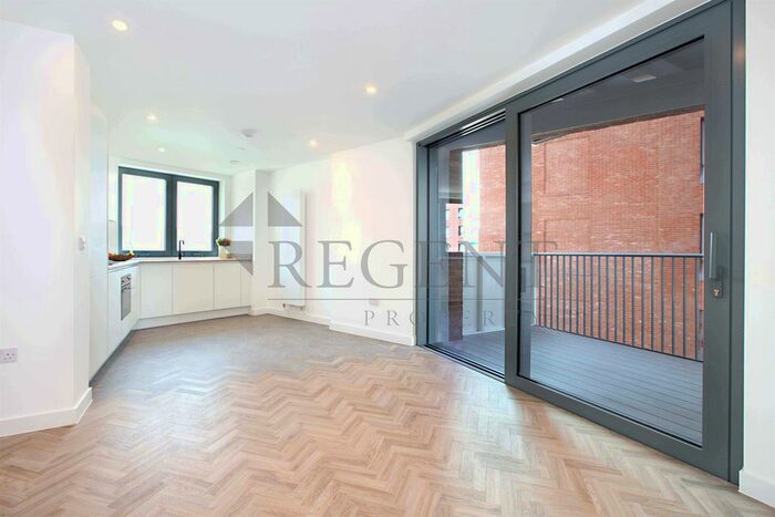 Studio To Rent In River Apartments, Gillender St, E3