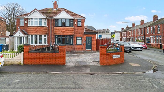 3 Bedroom Semi Detached House For Sale In Malpas Drive, Great Sankey, WA5