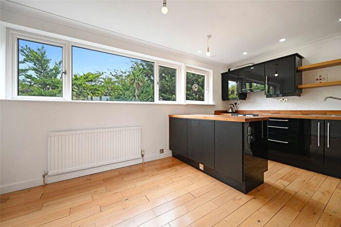 3 Bedroom Terraced House For Sale In Mount Pleasant Road, London, W5