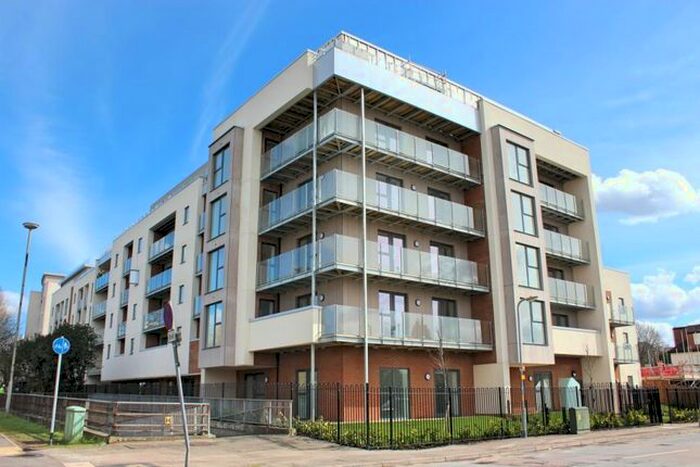 1 Bedroom Flat To Rent In Gemini Park, Manor Way, Borehamwood, Hertfordshire, WD6