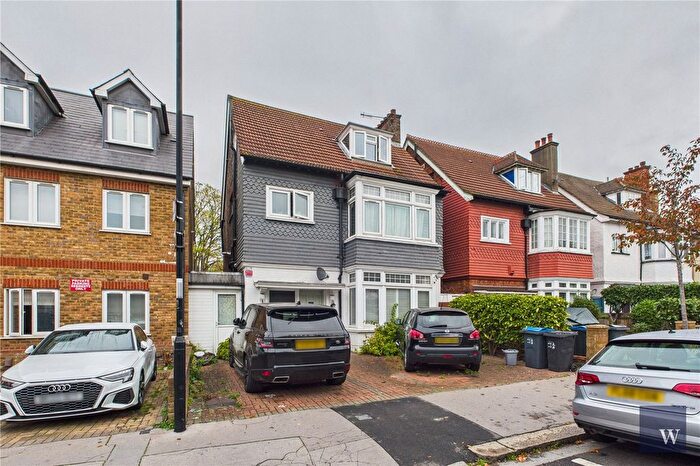 6 Bedroom Detached House For Sale In Craignish Avenue, London, SW16