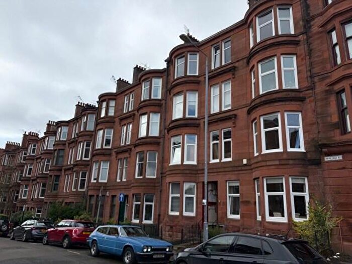1 Bedroom Flat To Rent In Lyndhurst Gardens, North Kelvinside, G20