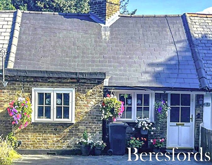 2 Bedroom Bungalow For Sale In The Briars, Ongar Road, CM15